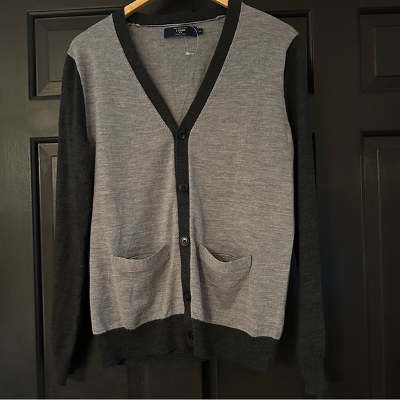 J.Crew Men's Cardigan Sweater Gray Two Tone Knit 100% Merino Wool Long Sleeve(b4 - Picture 2 of 8